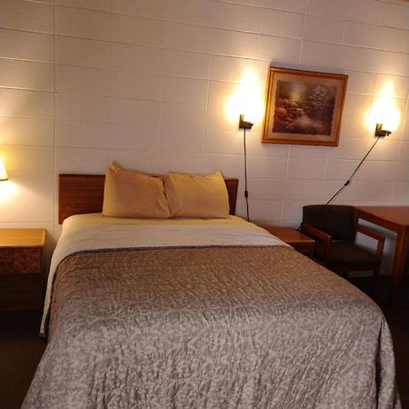 Lazy U Motel Rapid City Buitenkant foto